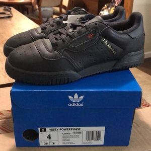 Brand new Yeezy Powerphase in black